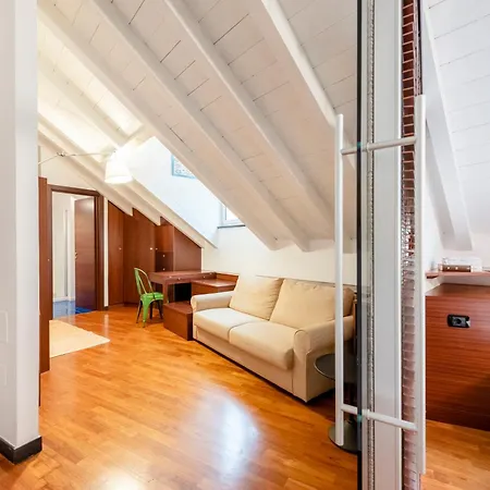 Joivy Lovely Next To Piazza De Ferrari * Gênes